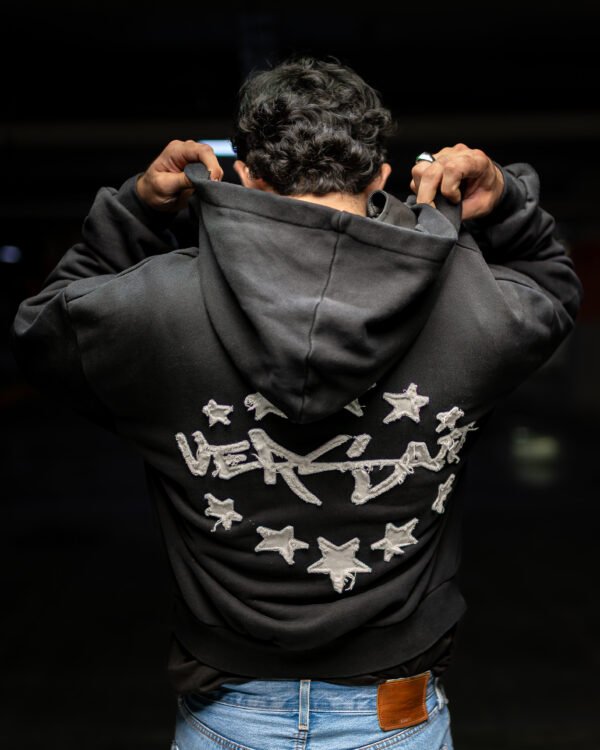 st4 Stars - V Cristals